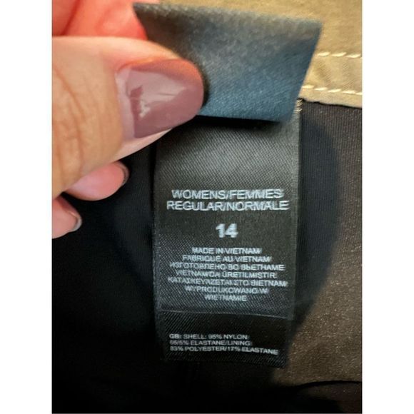 The North Face Womens Olive Green Skort Size 14 - Picture 3 of 3